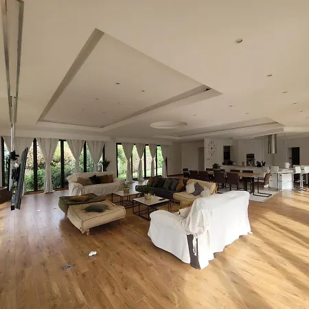 Maison 12 Personnes, Vendee Et Puy Du Fou Villa *