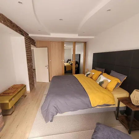 Maison 12 Personnes, Vendee Et Puy Du Fou Villa Treize-Septiers