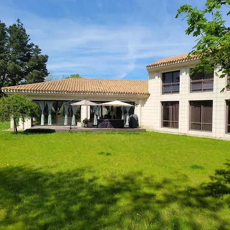 Maison 12 Personnes, Vendee Et Puy Du Fou Treize-Septiers