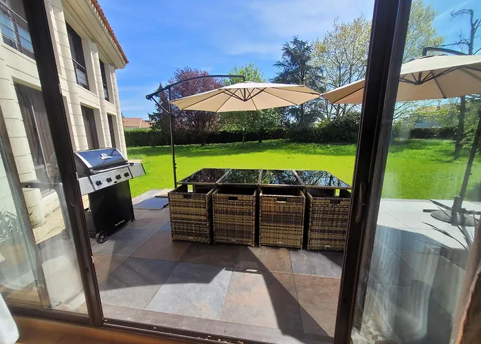 Maison 12 Personnes, Vendée Et Puy Du Fou Villa