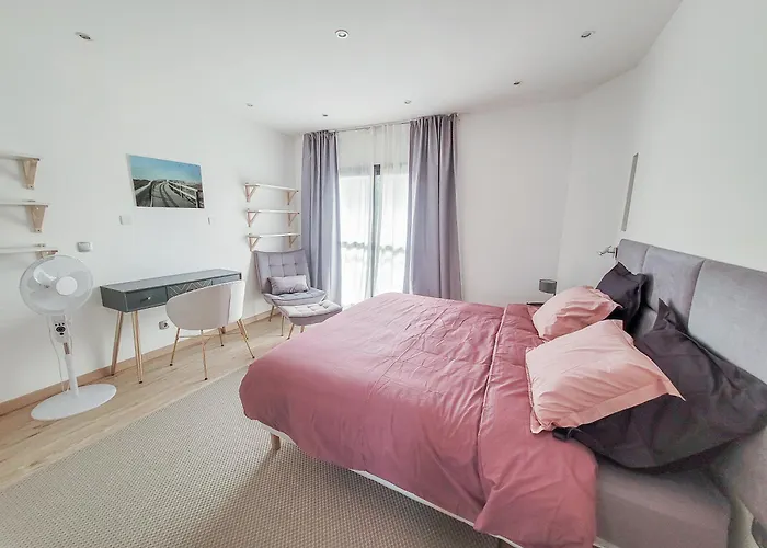 Maison 12 Personnes, Vendée Et Puy Du Fou Villa Treize-Septiers