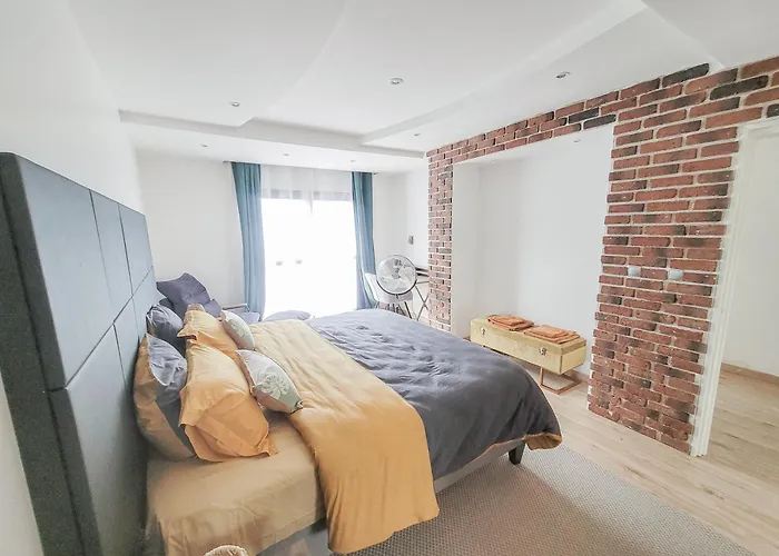 Villa Maison 12 Personnes, Vendée Et Puy Du Fou Treize-Septiers